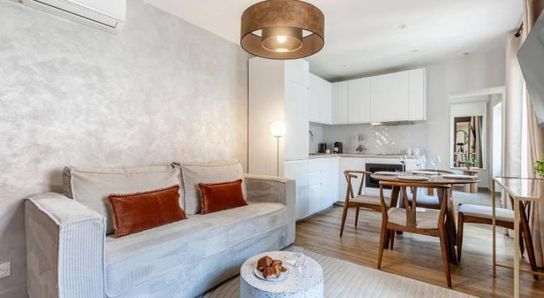 Beautiful rental apartment | Pet-friendly in Paris