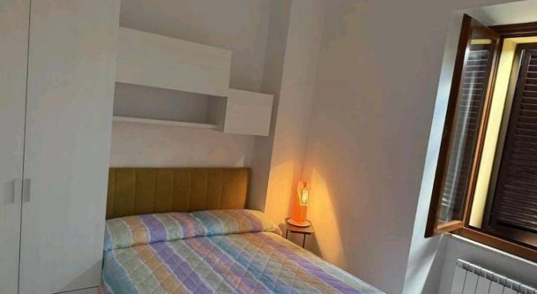 House with 2 rooms for 6 persons in Spoleto