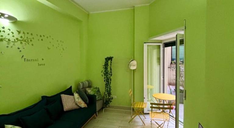 Beautiful rental apartment with yard & terrace | Close to St. Peter's Basilica | Perfect for remote work | Pet-friendly in Vittoria
