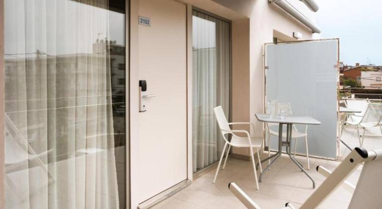 Rental apartment with terrace — photo 5