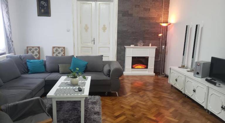 Apartment | Pet-friendly — photo 2