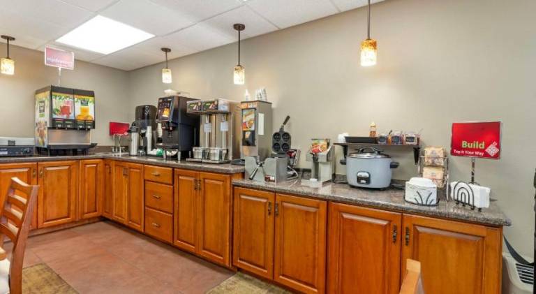 Best Western Plus Concord Inn — photo 5