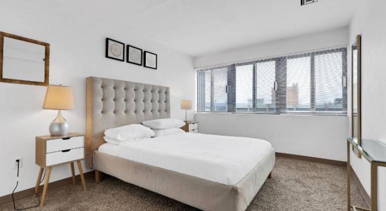 PP 1009 Beautiful Corporate 2br Apt, Pool — photo 2