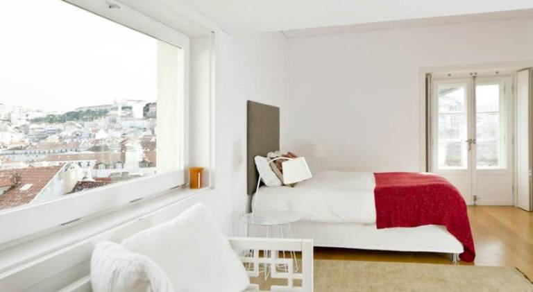 Fully equipped rental apartment | Close to São Jorge Castle | Good for workation | Pets allowed — photo 2