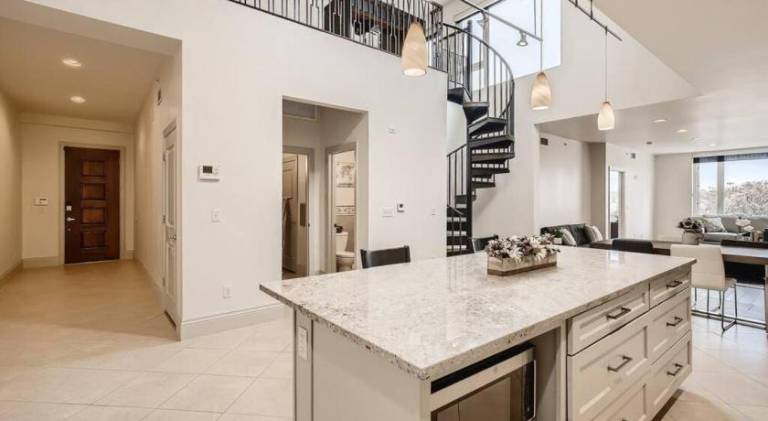 Luxury Loft With Skyline Viwes In RiNo — photo 5