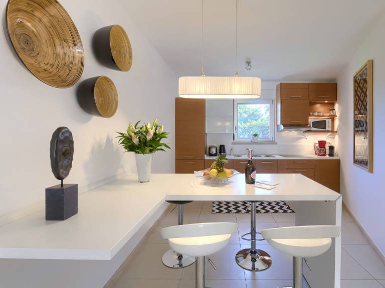 House with BBQ, sauna & terrace | Sea view | Pets allowed — photo 4