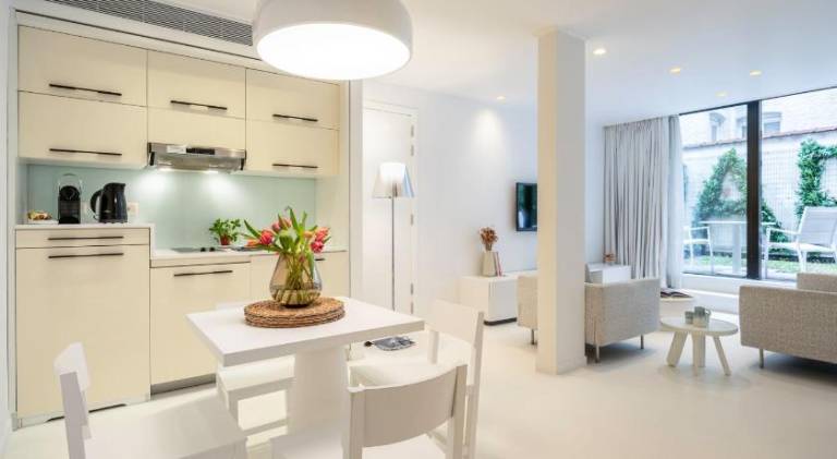 Serviced apartment | Close to Royal Palace of Brussels — photo 2