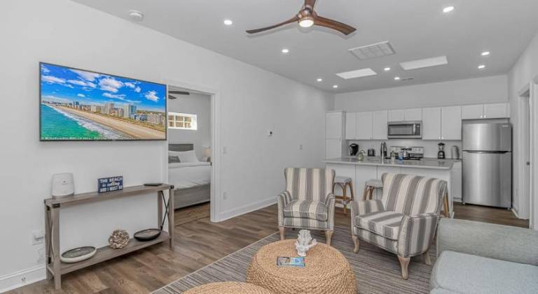 Wonderful house with pool | Beach nearby | Suitable for remote work | Dogs allowed in Myrtle Beach, SC