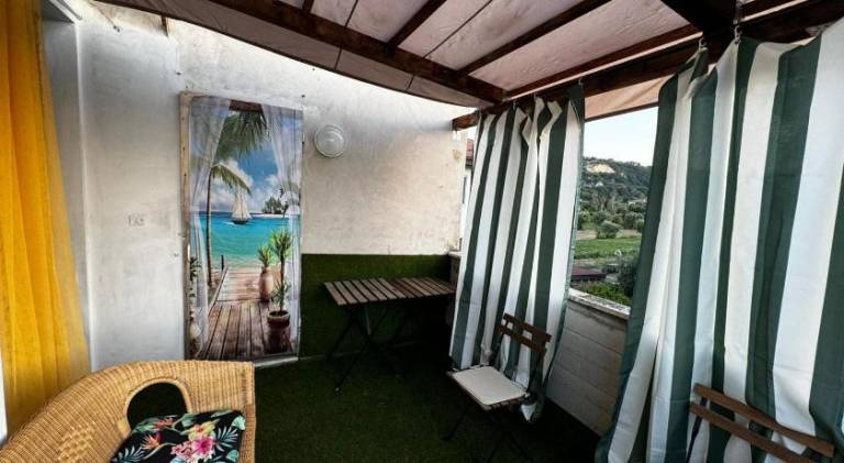 Holiday apartment with terrace — photo 4