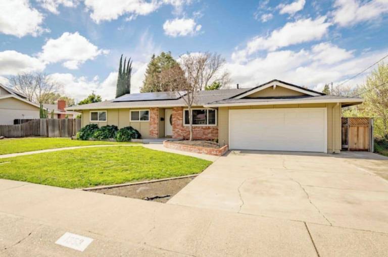 House Yuba City