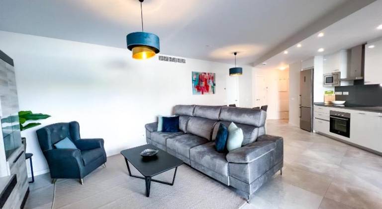 Rental apartment with pool — photo 2