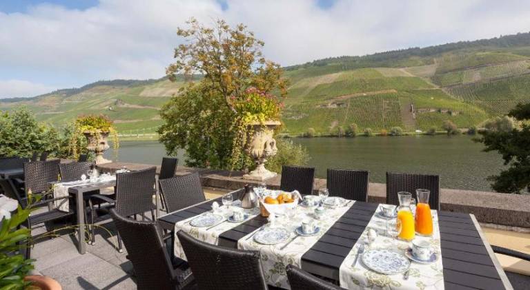 Wein- und Landhaus S A Prum — photo 3