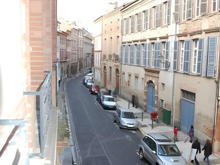 Apartment | Near Capitole de Toulouse | Pets allowed in Toulouse