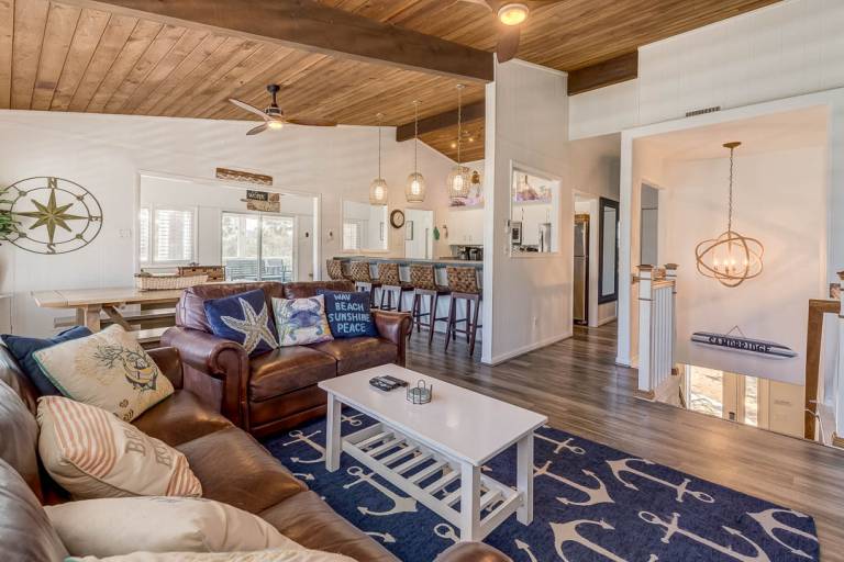 Child-friendly lovely vacation home with garden, jacuzzi & private pool | Beach nearby | Dogs allowed — photo 4