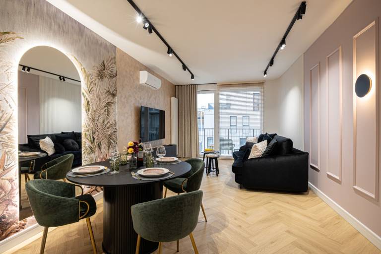 Flores Przestronny apartament z duszą Blisko Wyspy Młyńskiej — photo 2