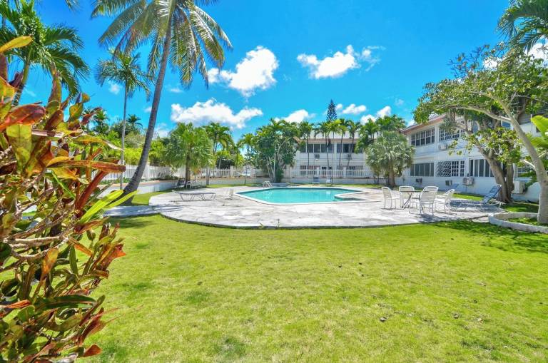 Apartment Paradise Island