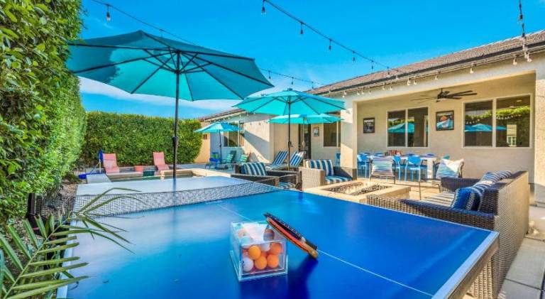 Villa with jacuzzi & pool in Indio, CA