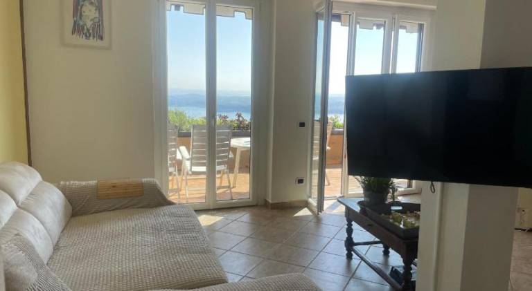 Nice holiday apartment with patio | Pets are welcome — photo 2