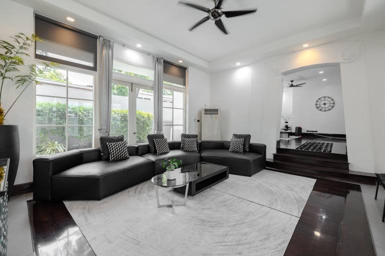 Vacation home with garden & pool in Koh Lipe