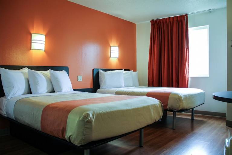 Motel  Norwalk