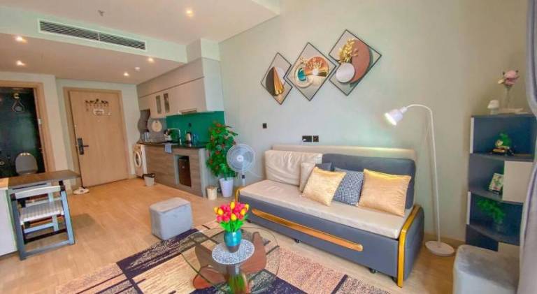 Sea View Sandy Homestay Citadines Marina Ha Long — photo 2