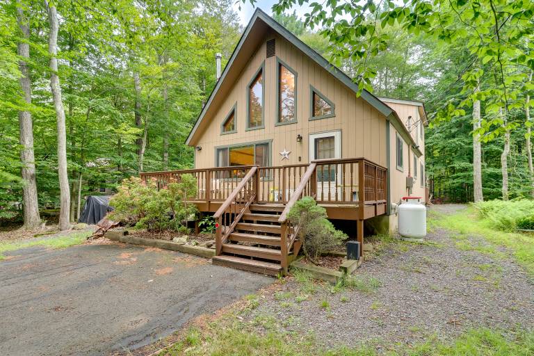 House  Thornhurst Township