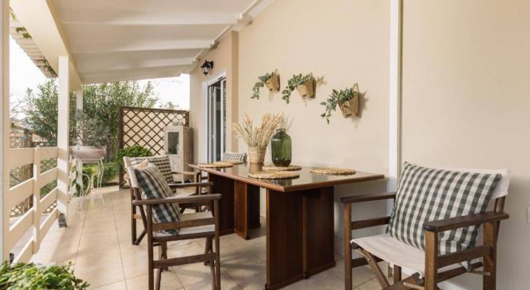 Vacation home with garden, patio & grill | Perfect for remote work — photo 4