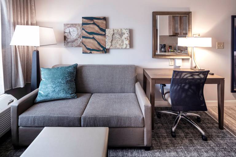 Condo Montgomery