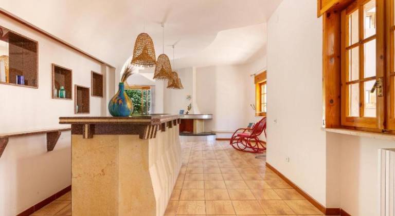 Rental apartment with barbecue, terrace & garden — photo 4