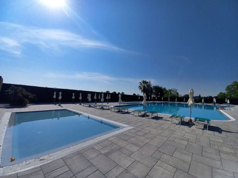 Rental apartment with pool, barbeque & garden | Nature view | Pets allowed — photo 3