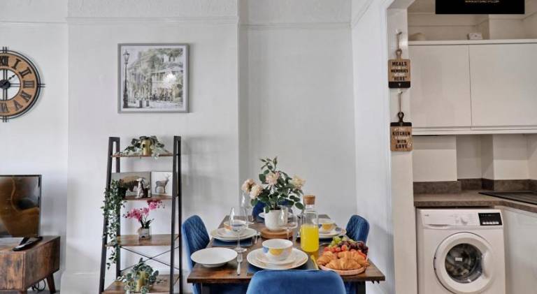 Holiday apartment with 2 rooms for 5 persons — photo 4
