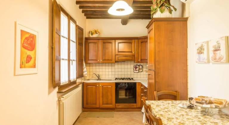 Lovely farm with barbeque, yard & patio | Pets allowed — photo 3