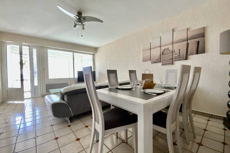 Appartement Mar e Souleu avec Terrasse et Vue Mer au Grau du Roi — photo 5