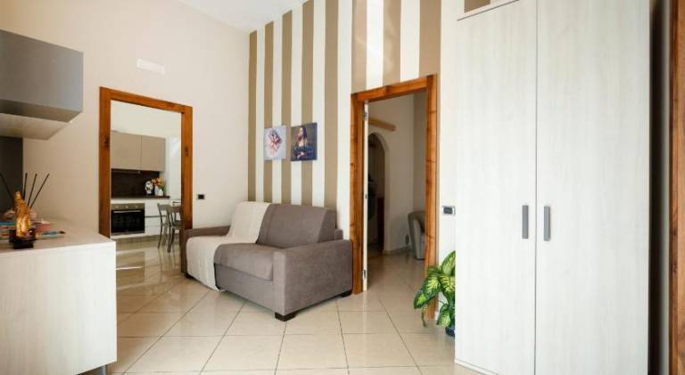 Rental apartment with 2 rooms for 4 persons — photo 2