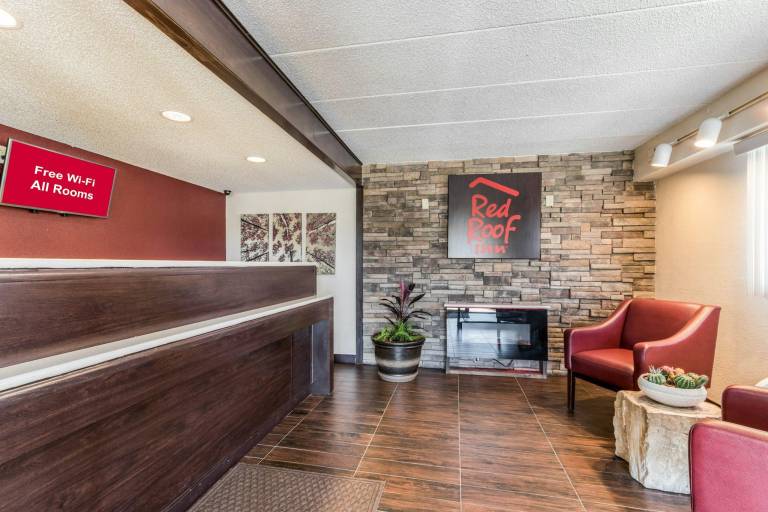 Red Roof Inn Columbia, MO — photo 4