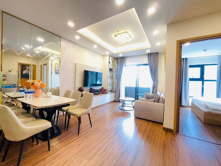 Serviced apartment with sauna, patio & hot tub | Next to the beach | Pets allowed — photo 2