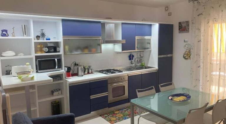 Apartment with 2 rooms for 4 persons — photo 3