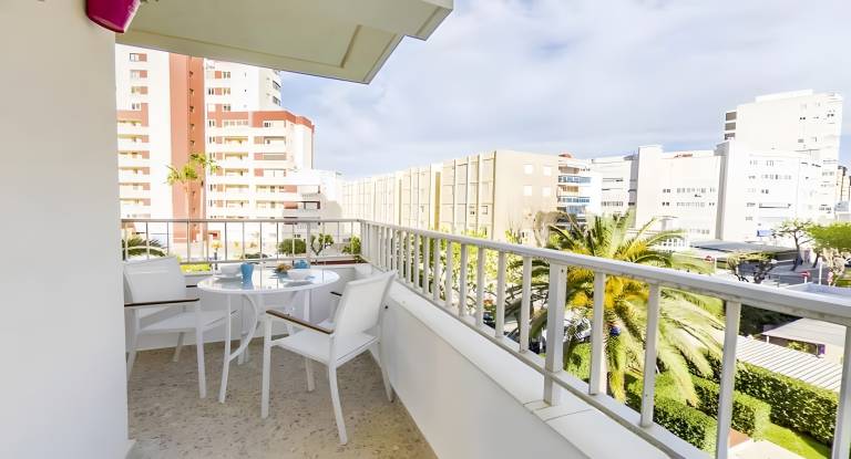 Rental apartment with garden & pool | Sea view | Beach nearby | Pet-friendly — photo 2