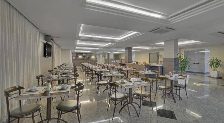 Astron Suites Sao Jose dos Pinhais by Nobile — photo 3