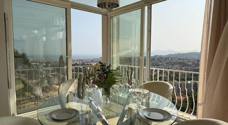Fully equipped villa with patio, barbeque & private pool | Good for workation | Pets are welcome — photo 3
