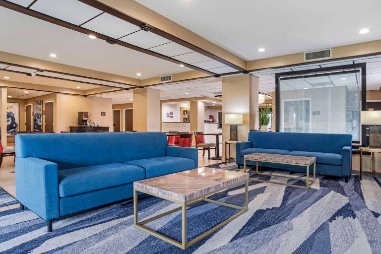Comfort Inn Opelika - Auburn — photo 2