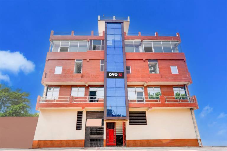 Hotel North Residency