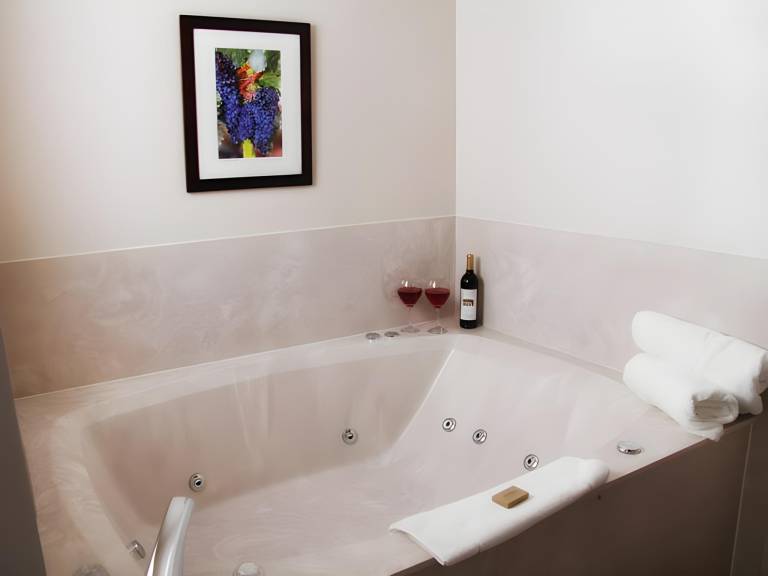 Wine Country Inn — photo 4