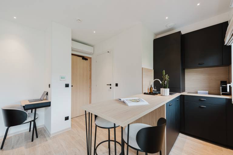 Aparthotel with terrace | Suitable for remote work | Pets allowed — photo 4