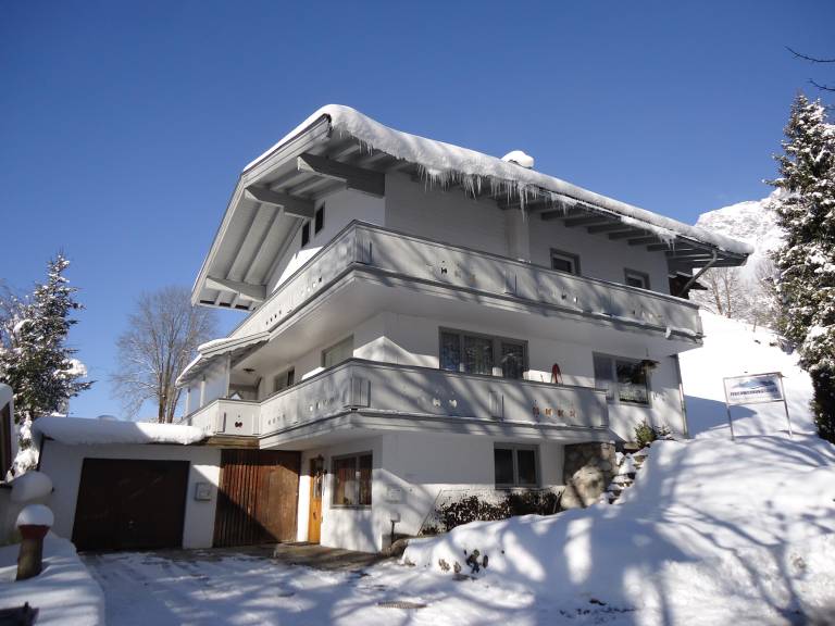 Ferienwohnung Hütten