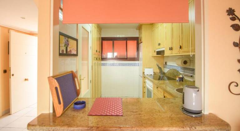 Apartment with pool — photo 3