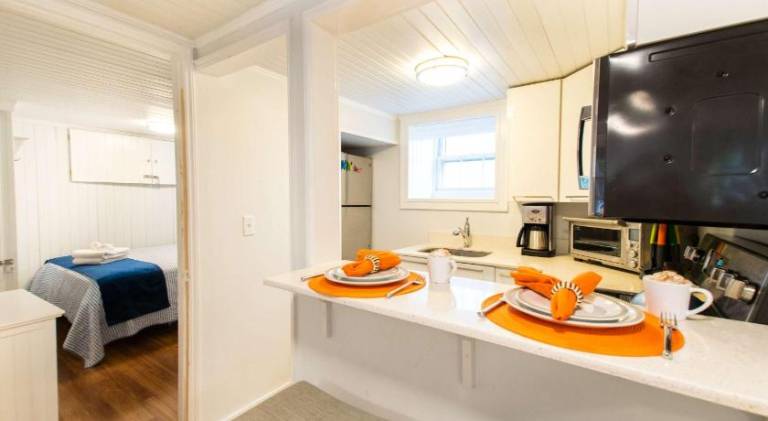 Vacation home with pool & BBQ — photo 2