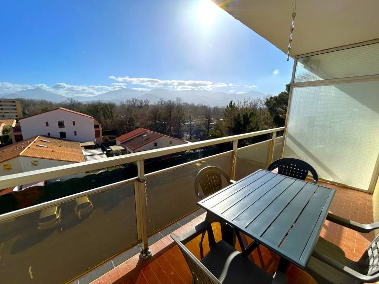 Studio with air conditioning, balcony, near the beach in Argelès-sur-Mer