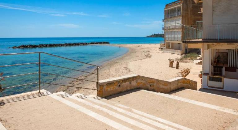 Holiday apartment with 2 rooms for 4 persons — photo 2