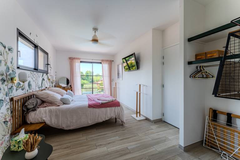 Bed & Breakfast Parentis-en-Born